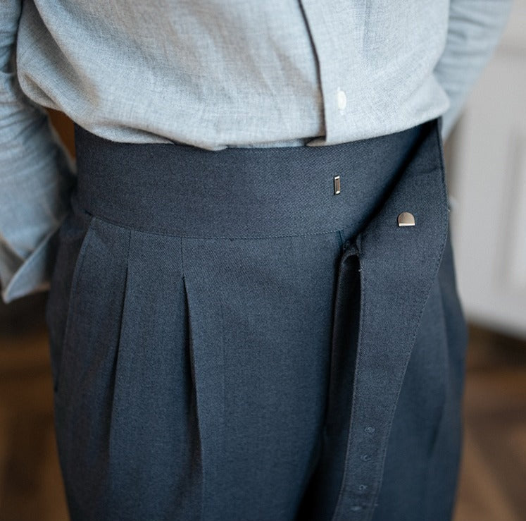 Cipressa Gurkha Gerade Passform Faltenhose