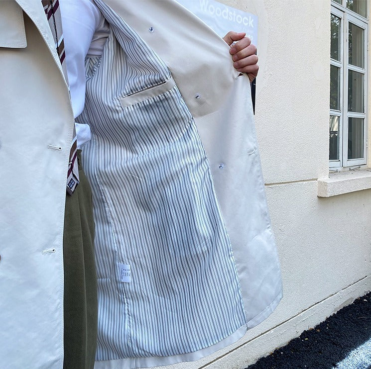 Stockholm Doppelreihiger Trenchcoat mit Gürtel