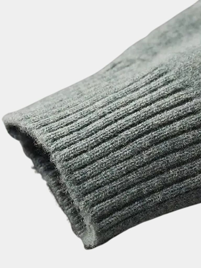 100% Merino Wool Turtleneck Sweater - Fayymont
