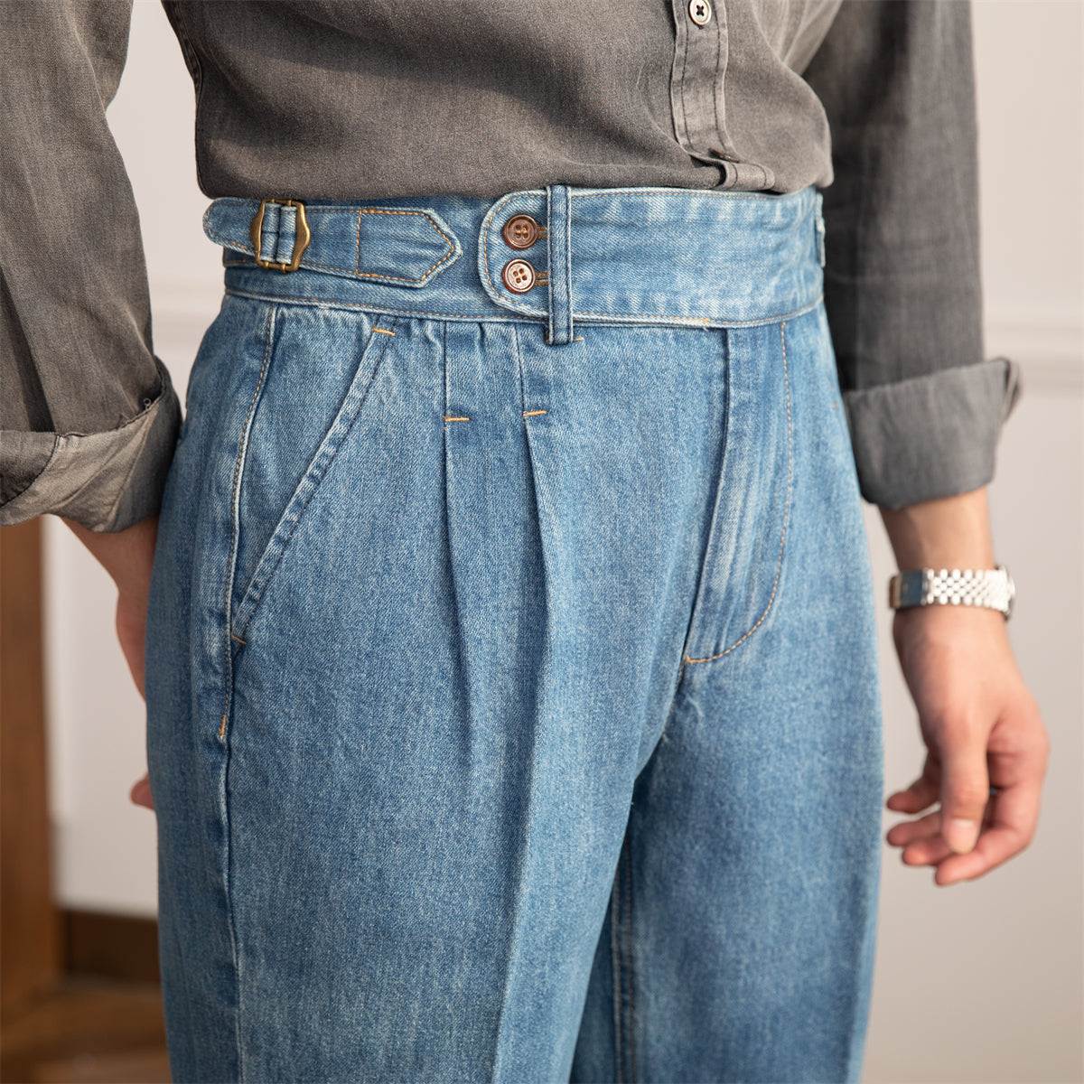 Denim Lorenzo Vintage plissierte gerade geschnittene Hose