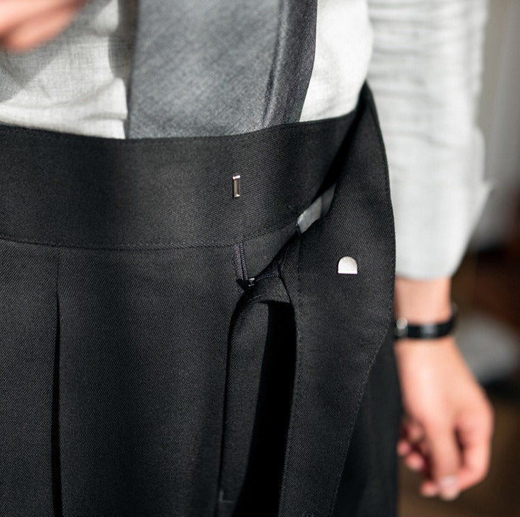 Cipressa Gurkha Gerade Passform Faltenhose