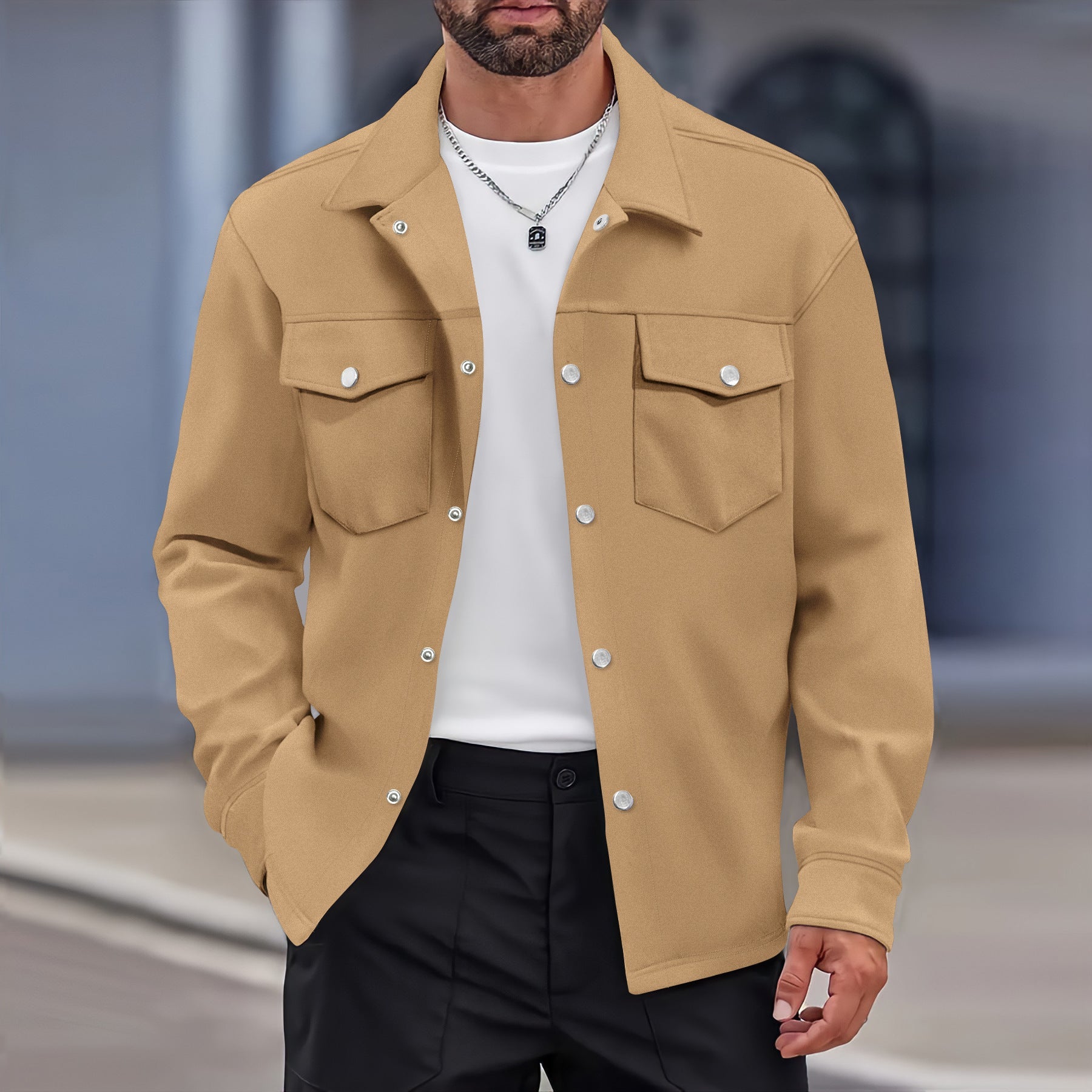 Herrenjacke – Moderner Schnitt – Wolle – Knopfleiste – Klappentaschen auf der Brust