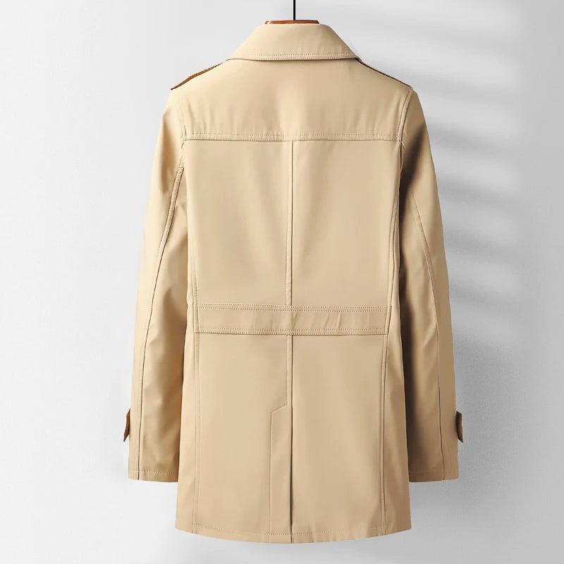 Moderner klassischer Herren-Trenchcoat
